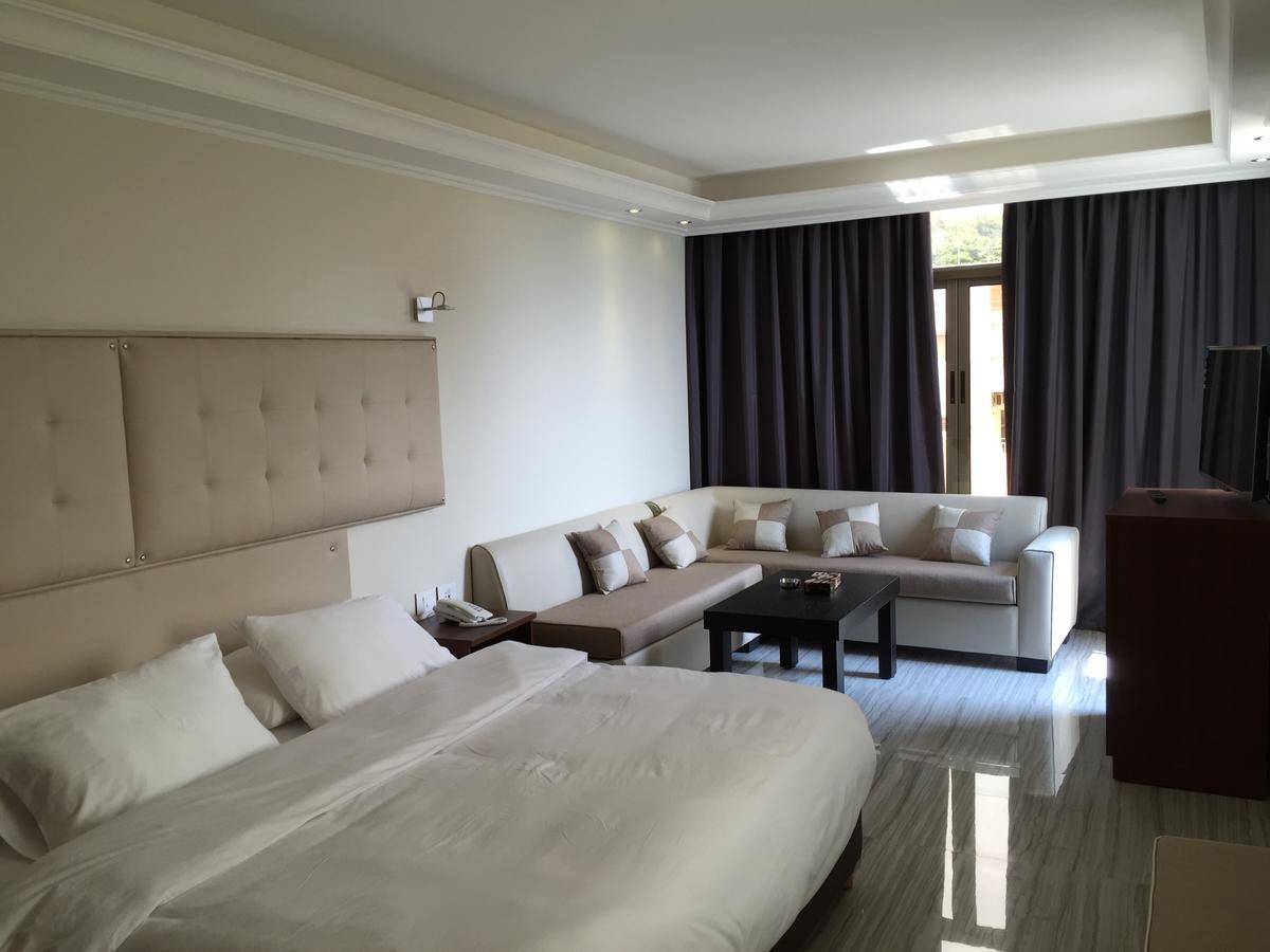 Aphrodite Hotel Ţabarjā 외부 사진