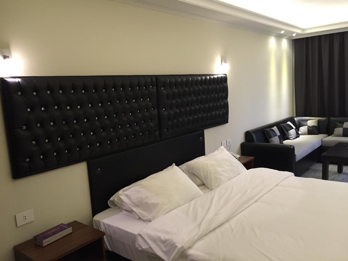 Aphrodite Hotel Ţabarjā 객실 사진