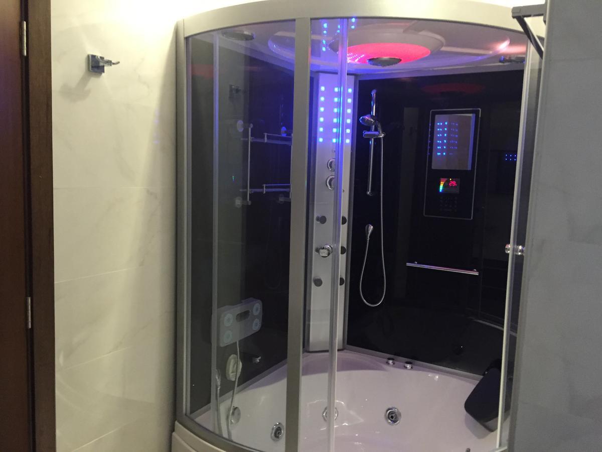 Aphrodite Hotel Ţabarjā 외부 사진