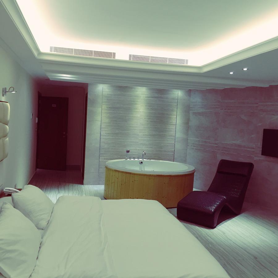 Aphrodite Hotel Ţabarjā 외부 사진