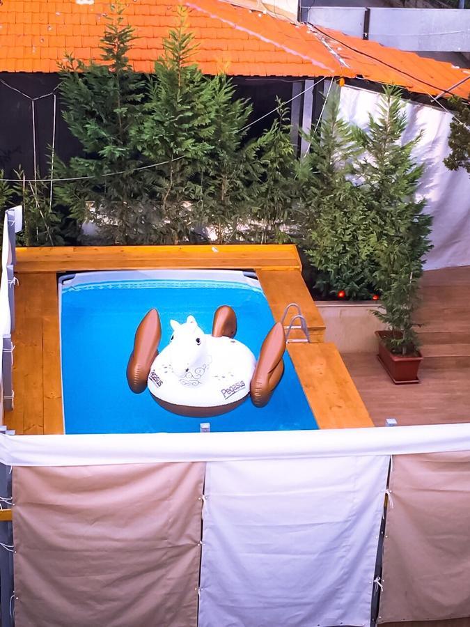 Aphrodite Hotel Ţabarjā 외부 사진